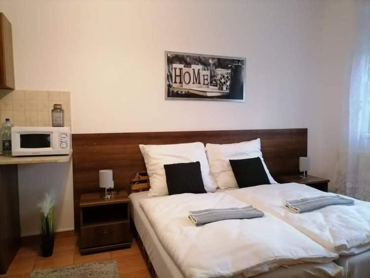 Aqua Oazis Apartman Hajduszoboszlo Ngoại thất bức ảnh