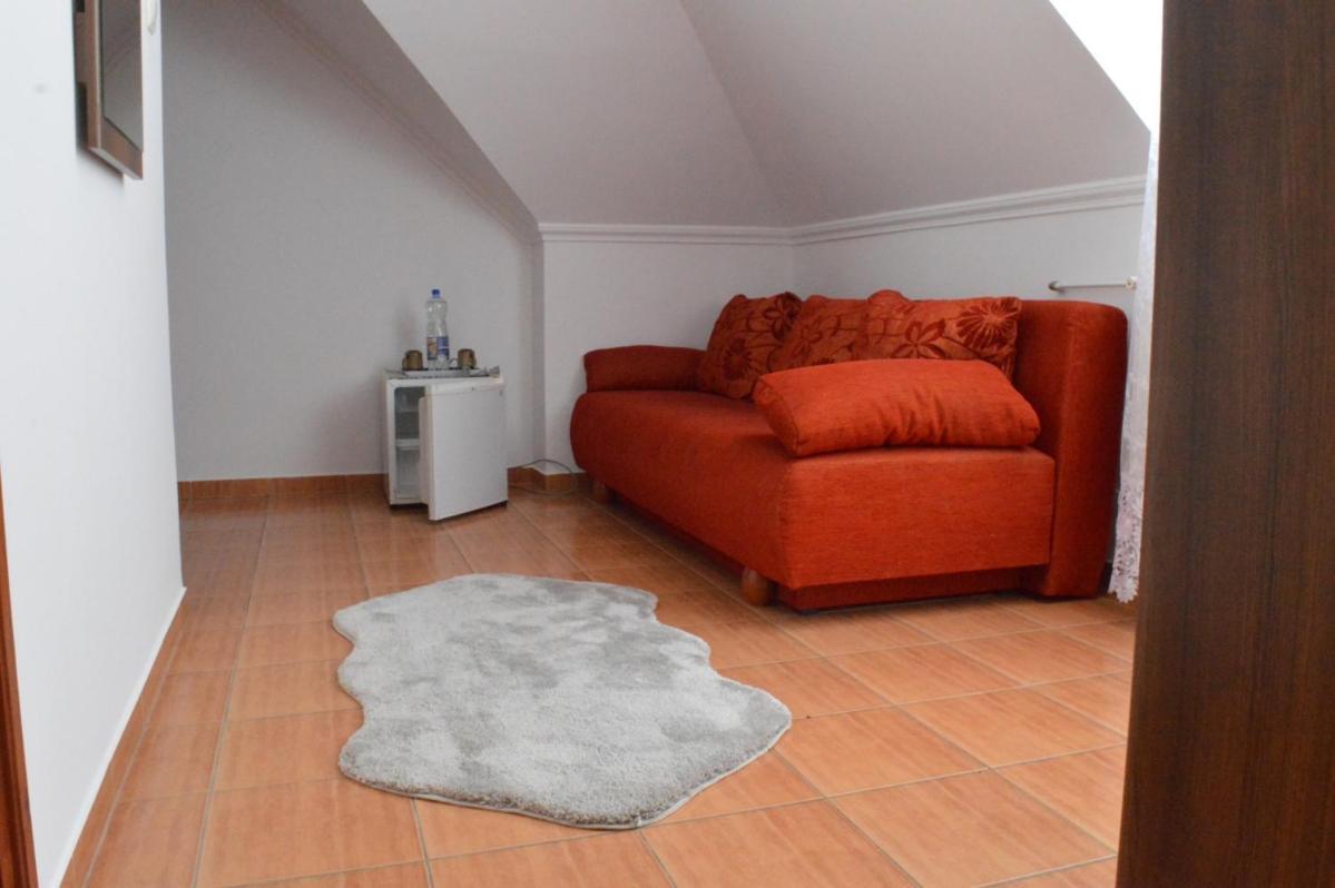 Aqua Oazis Apartman Hajduszoboszlo Ngoại thất bức ảnh